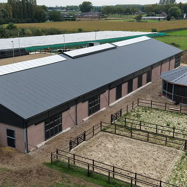 Nieuwbouw-paardenstal-Winssen